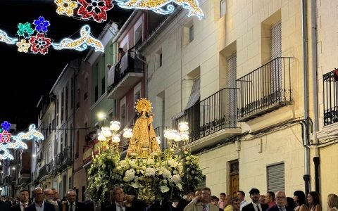 FESTES 25